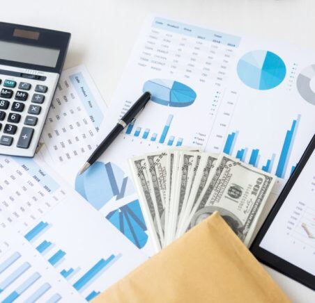 Business-accessories-in-selective-focus-Items-for-accounting-Marketing-strategy-investment-and-saving-accounting-and-stock-market-964989300_1258x839-452x436